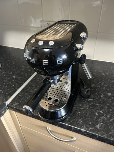 Smeg ecf02bluk black espresso - smeg,