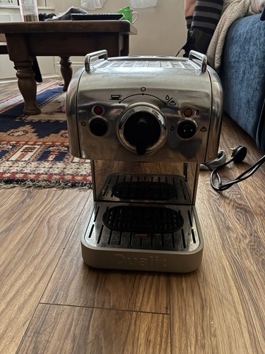 Dualit coffee machine - in, 1