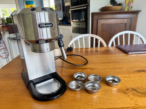 De'Longhi silver metal